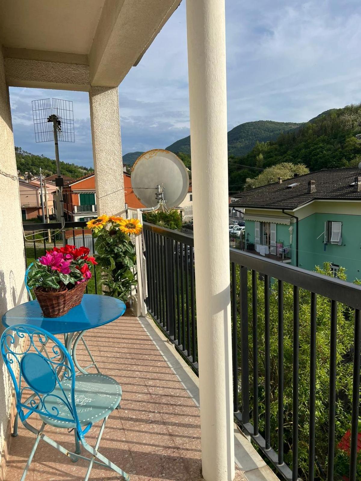 La Primula Vicinanza 5 Terre Villa Ricco del Golfo di Spezia Exterior photo